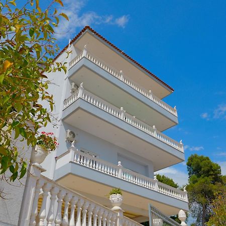 Vila Marina Apartments Sarandë Exteriör bild