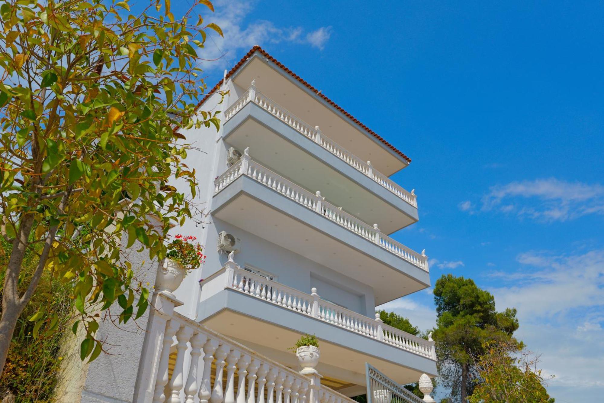 Vila Marina Apartments Sarandë Exteriör bild