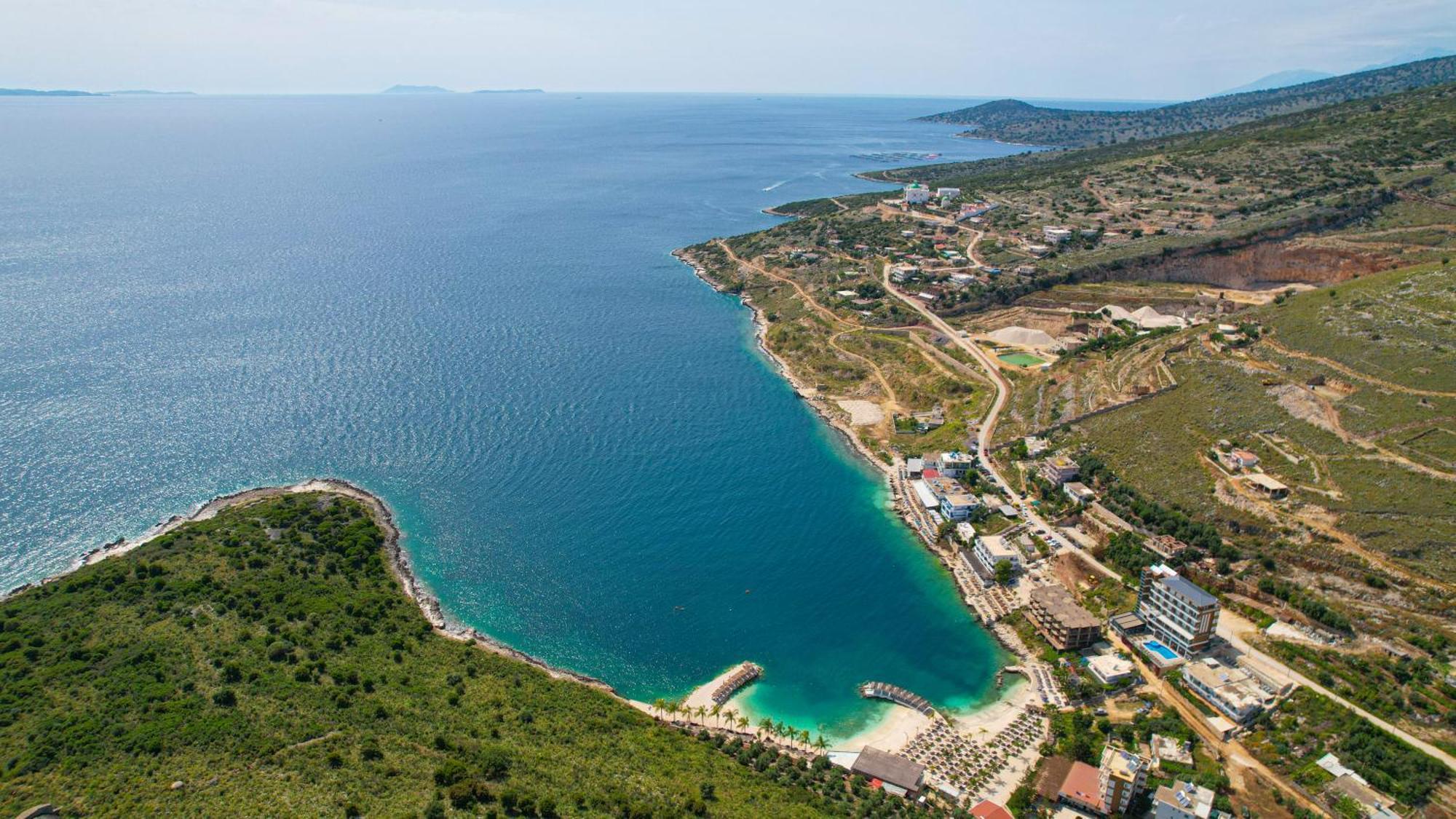 Vila Marina Apartments Sarandë Exteriör bild
