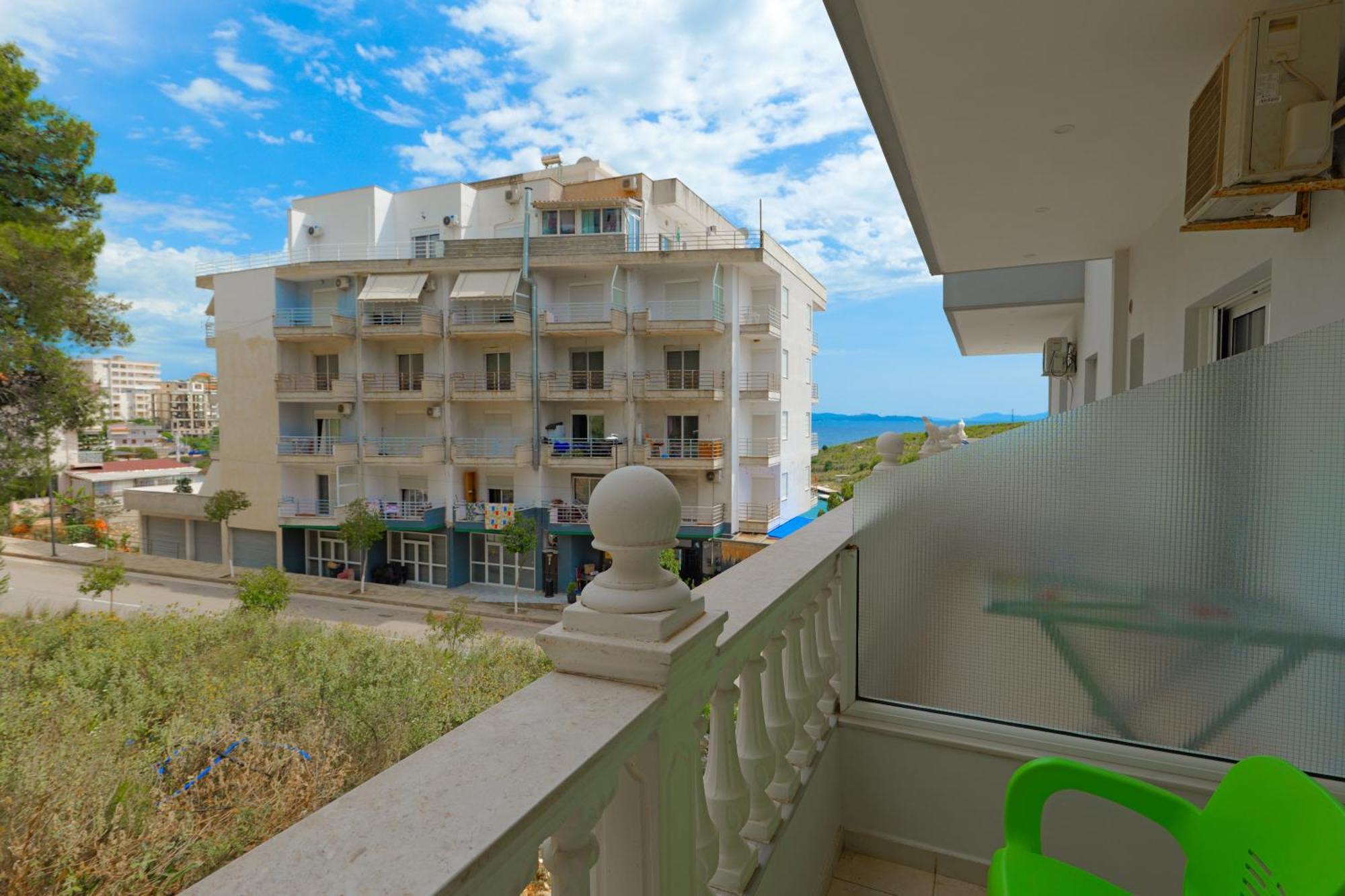 Vila Marina Apartments Sarandë Exteriör bild