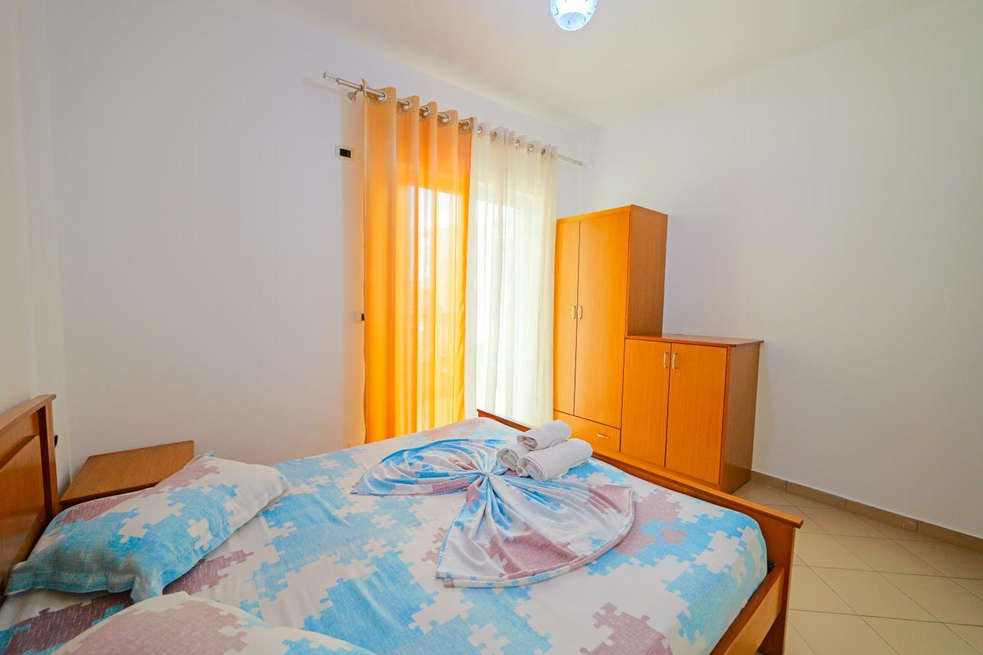 Vila Marina Apartments Sarandë Exteriör bild
