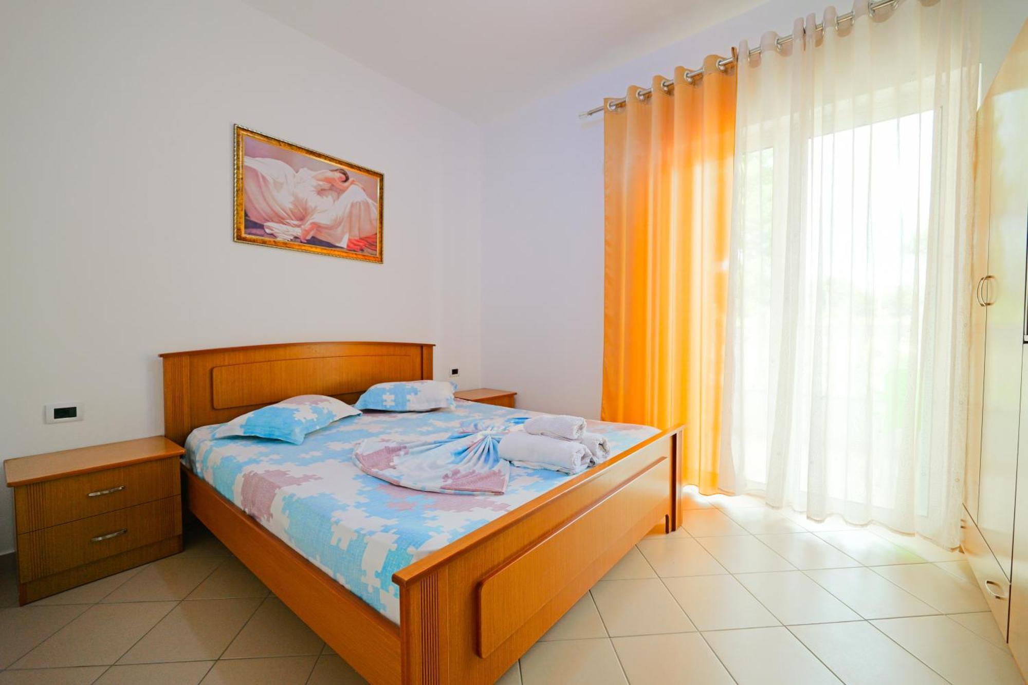 Vila Marina Apartments Sarandë Exteriör bild