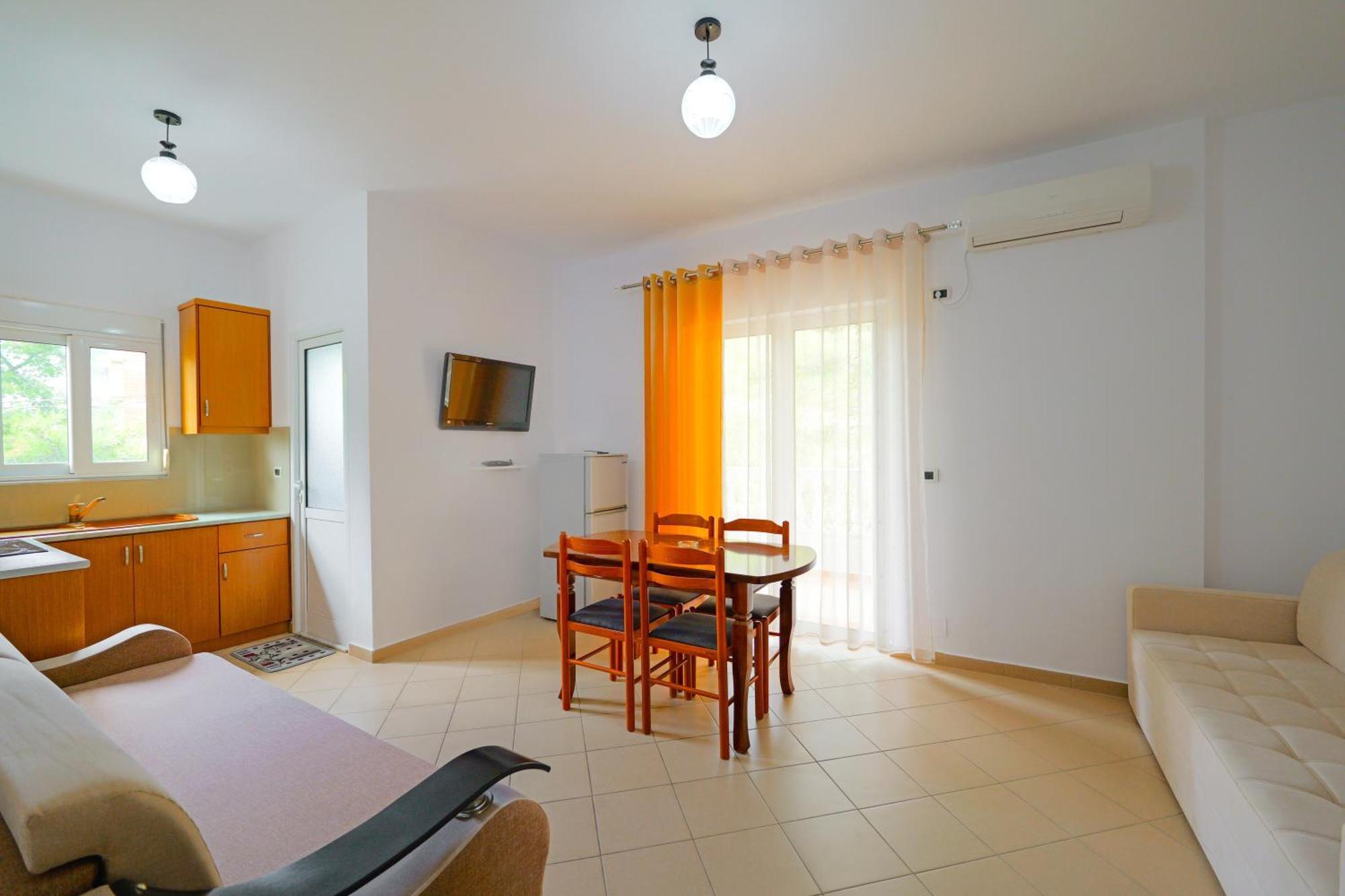 Vila Marina Apartments Sarandë Exteriör bild