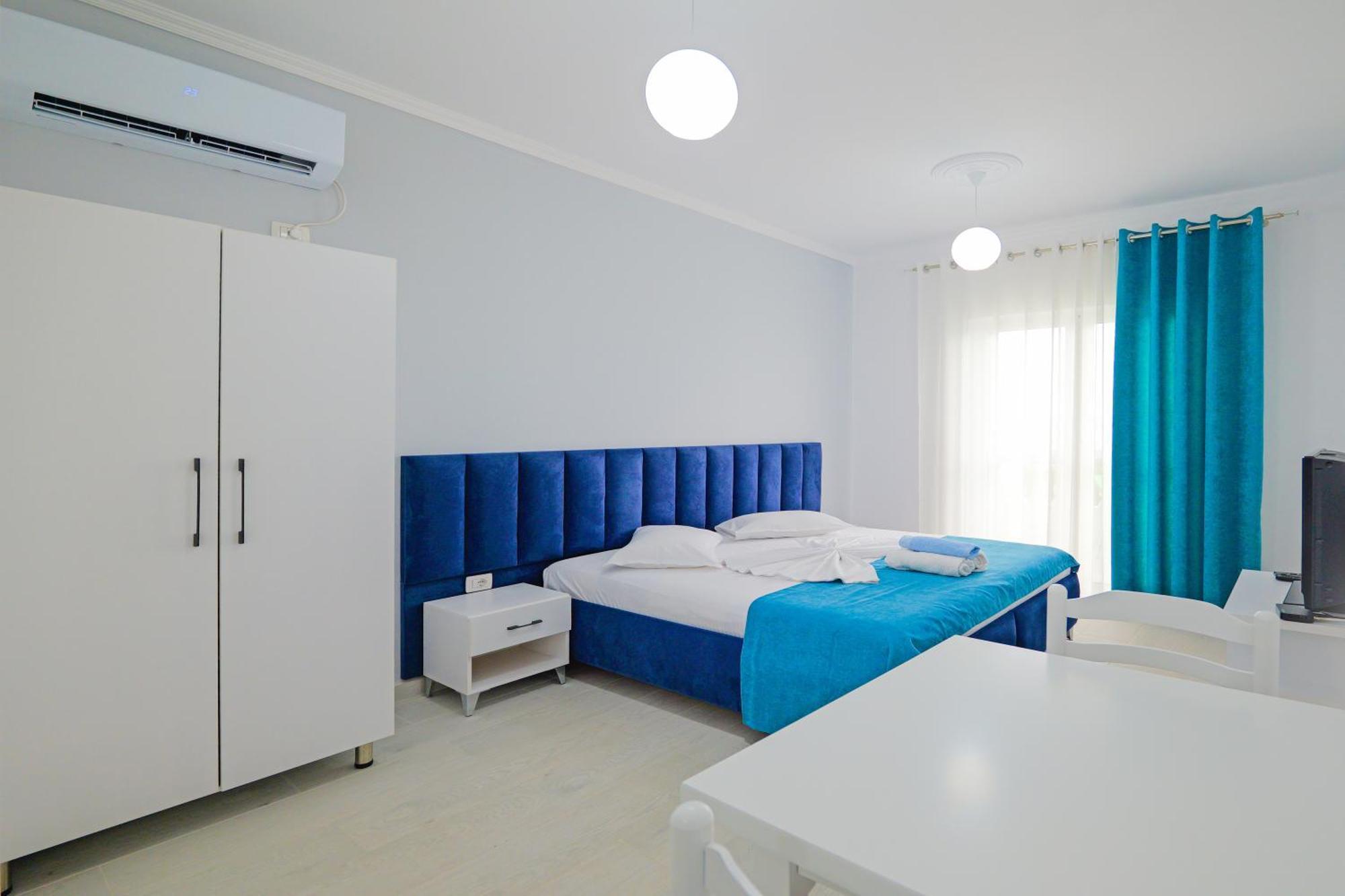 Vila Marina Apartments Sarandë Exteriör bild