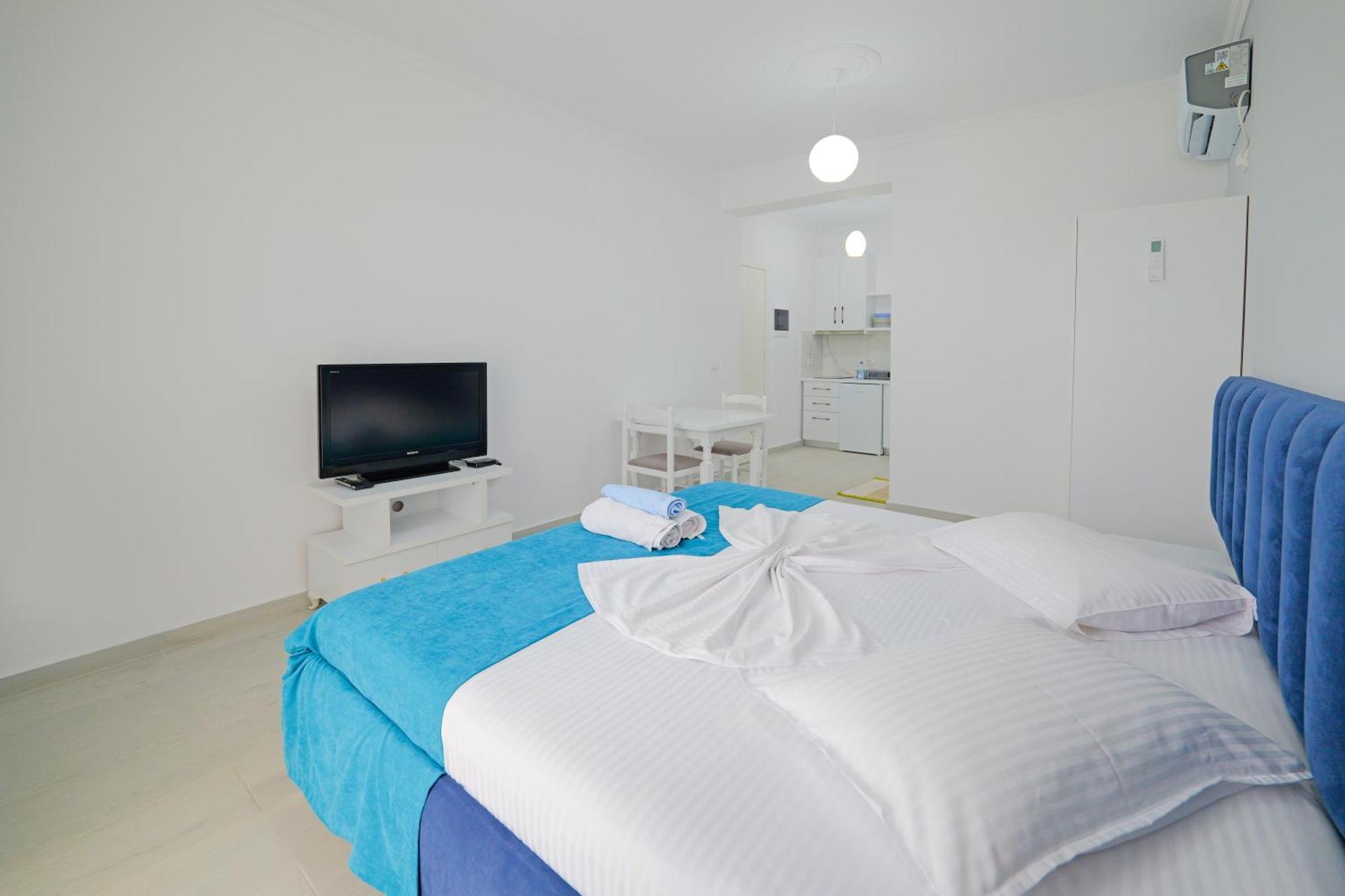 Vila Marina Apartments Sarandë Exteriör bild